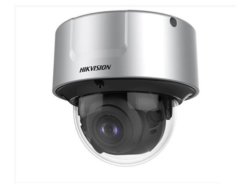 CMOS?？低暽铐褐悄茏ヅ陌肭蛐途W(wǎng)絡(luò)攝像機(jī)